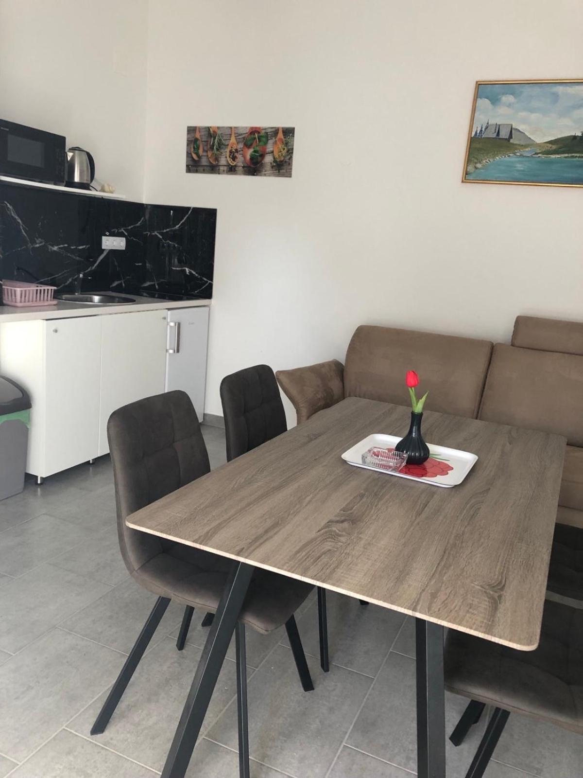 Apartmani Gavran Пировац Экстерьер фото